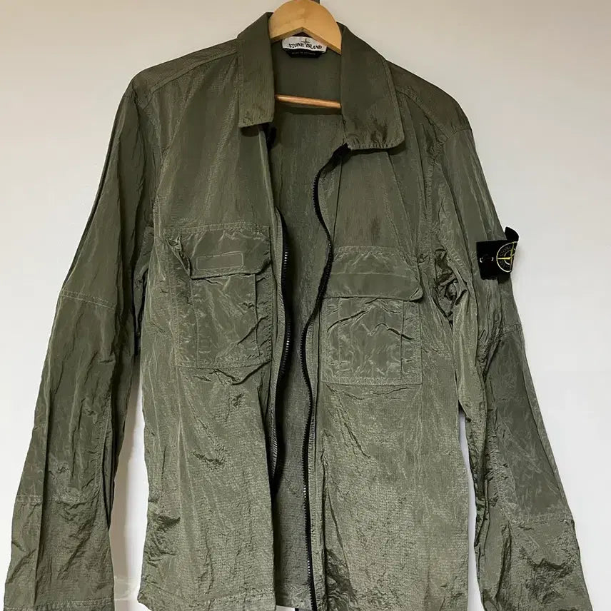 [BUNJANG] Stone Island Nylon Overshirt Olive Khaki XL / 스톤아일랜드 나일론 오버셔츠 올리브카키 XL