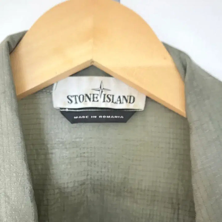 [BUNJANG] Stone Island Nylon Overshirt Olive Khaki XL / 스톤아일랜드 나일론 오버셔츠 올리브카키 XL