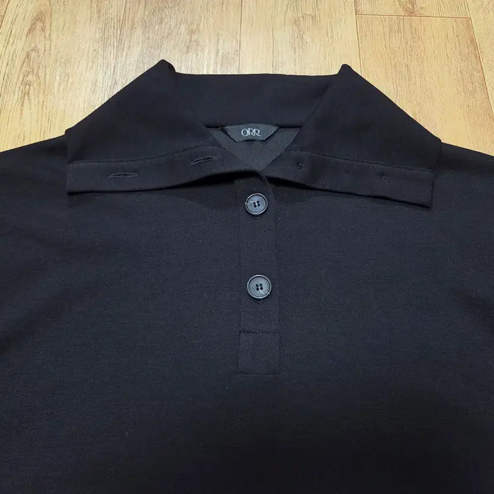 [BUNJANG] ORR Button Collar T-shirt / 오르(ORR) 버튼카라 티셔츠 프리사이즈