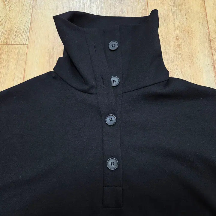 [BUNJANG] ORR Button Collar T-shirt / 오르(ORR) 버튼카라 티셔츠 프리사이즈