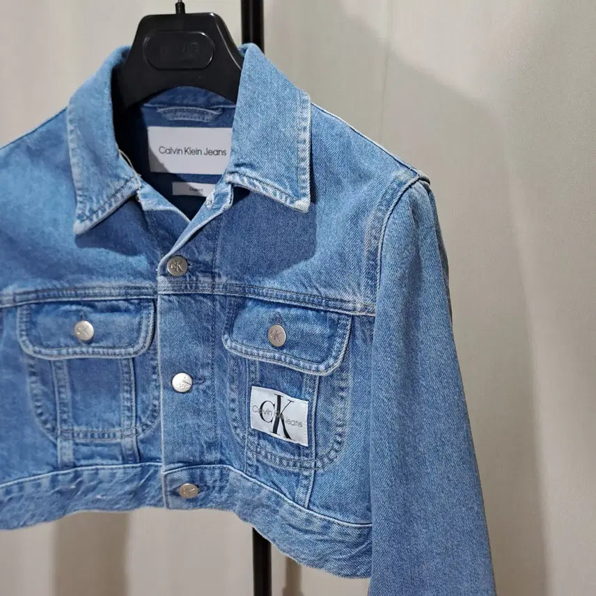 [BUNJANG] Unbranded Jennie &amp; Wonyoung Worn 90s Denim Crop Jacket / (택포) 여성 크롭 90s 데님 재킷 제니 장원영 착용 XS B505