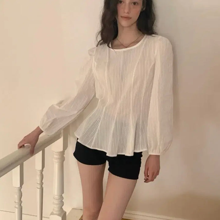 [BUNJANG] Lilysu Wonderland Blouse / 리리수 원더블라우스