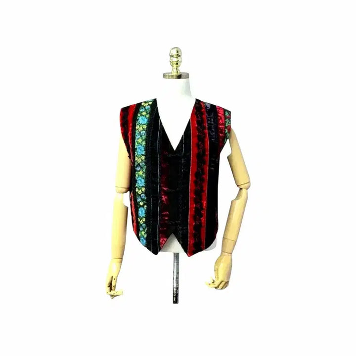 [BUNJANG] NMIXX Sullyoon Patchwork Vest / 설윤형 자수 패치 배색 베스트