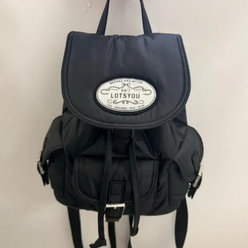 [BUNJANG] Lats You Backpack / 라츠유 백팩