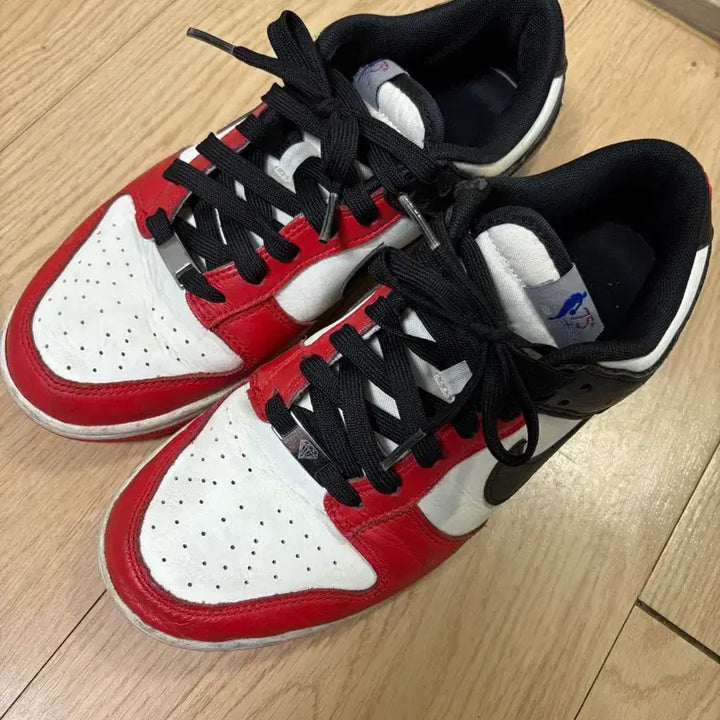 [BUNJANG] Nike Dunk Low Retro EMB Sneakers / 나이키 덩크로우 레트로 emb