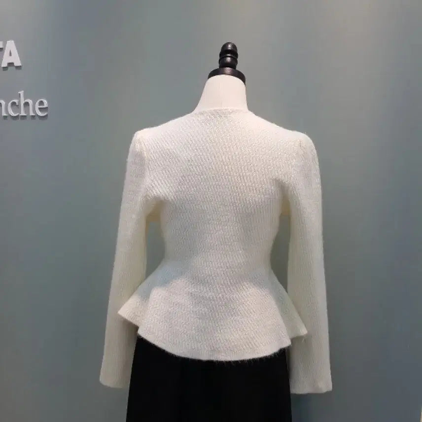 [BUNJANG] Soos Peplum Cardigan / [무료배송]수스 페블럼 가디건