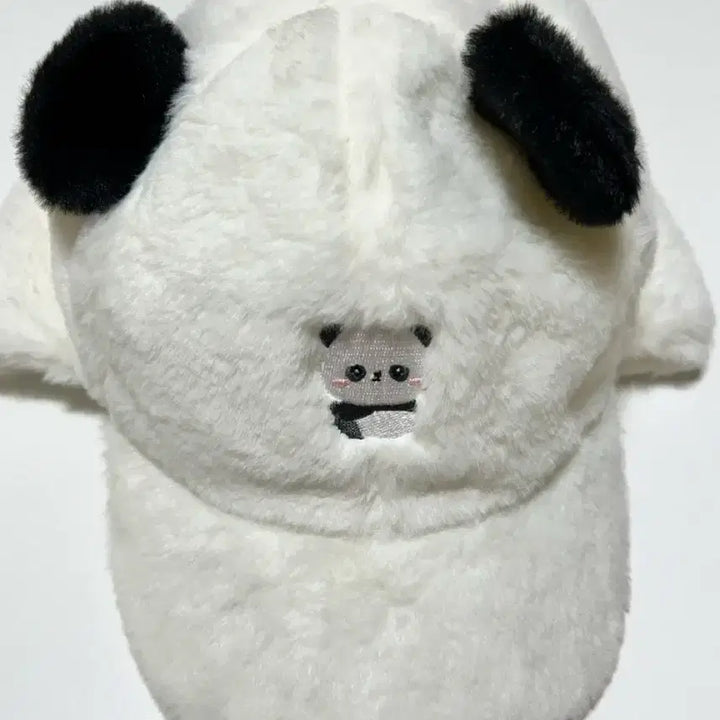 [BUNJANG] Everland Fubao Hat / 에버랜드 푸바오 모자