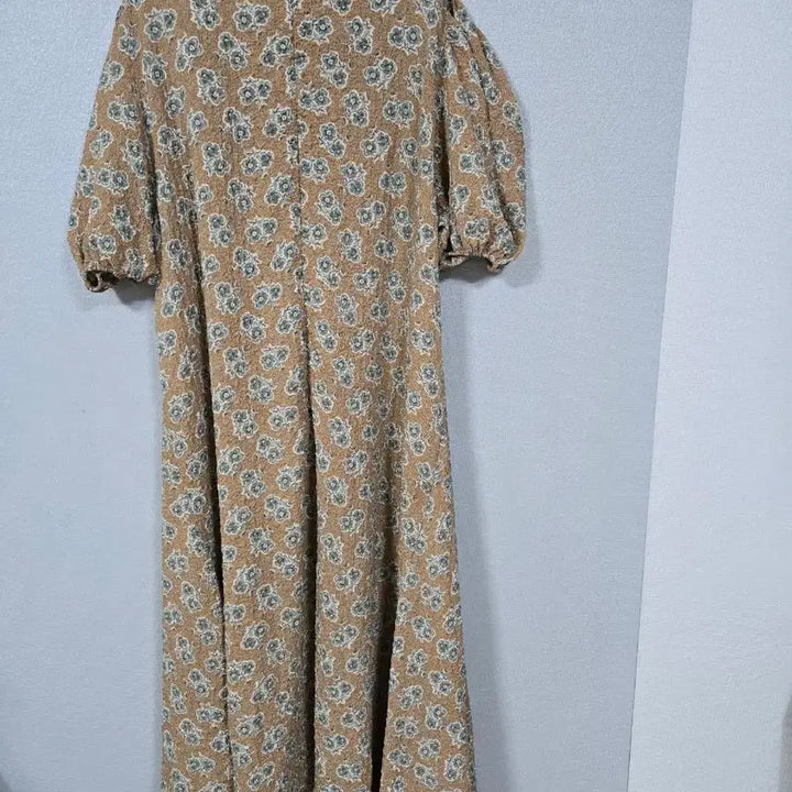 [SOLD OUT] 퍼프소매 나염 롱원피스 프리