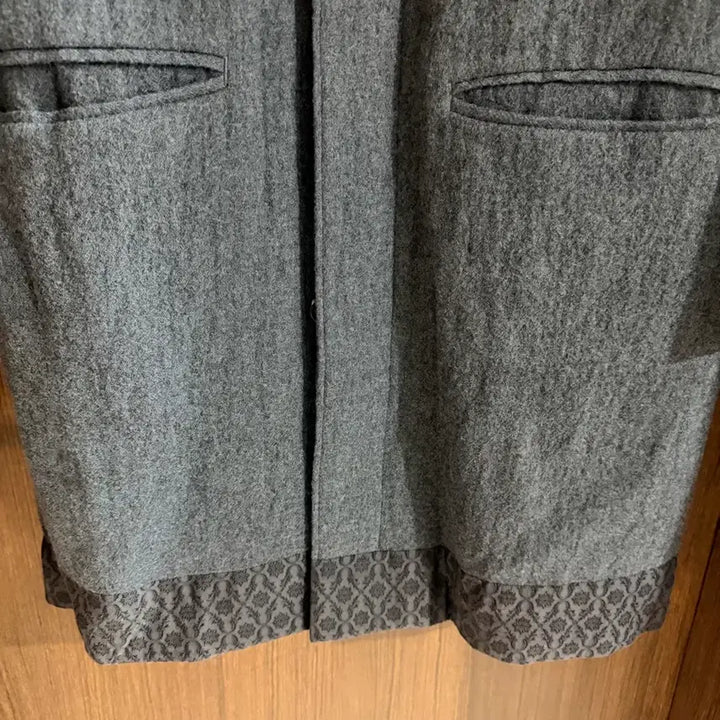 [BUNJANG] Undercover Collarless Jacquard Coat / 언더커버 카라리스 쟈가드 코트