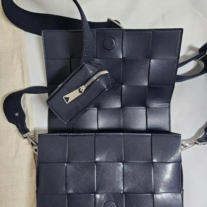 [BUNJANG] Bottega Veneta Crossbody Bag Multi-Pochette / (새상품급)보테가 베네타 크로스백팝니다 멀티포쉐트