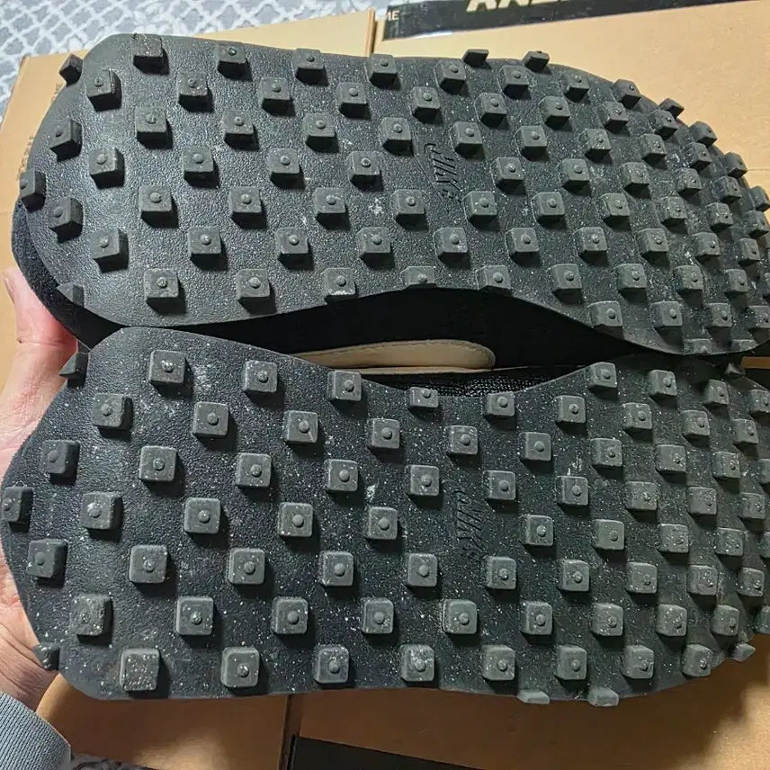 [BUNJANG] Nike LD1000 Black and Sail Sneakers / 나이키 LD1000 블랙앤세일 270사이즈