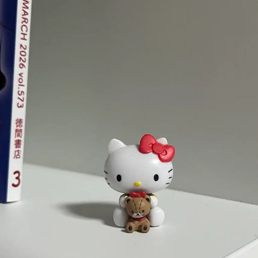 [BUNJANG] Sanrio Hello Kitty Gacha / 산리오 헬로키티 가챠 팝니다