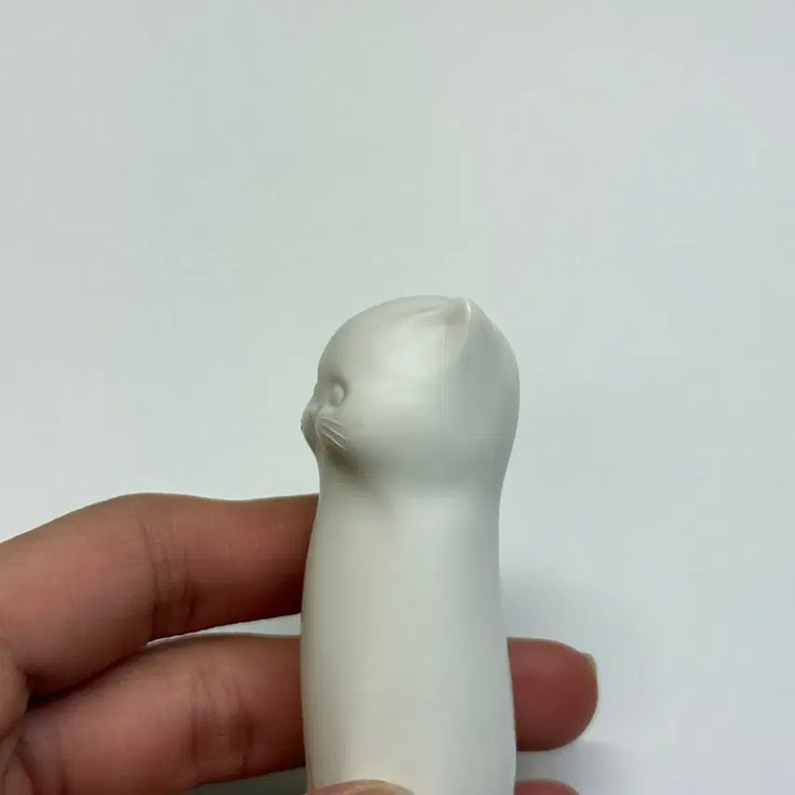 [BUNJANG] PAUL & JOE Cat Lipstick Case / 폴앤조 고양이 립스틱 립밤 케이스