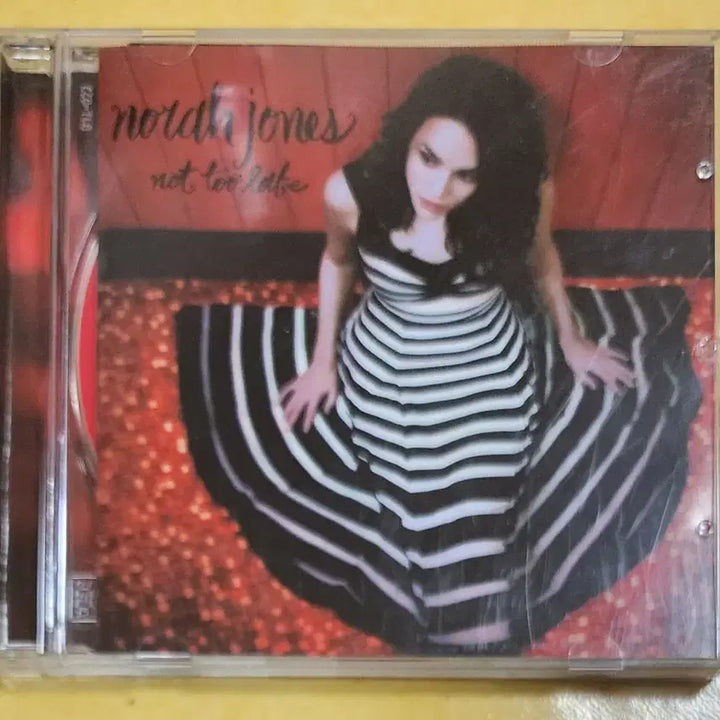 [BUNJANG] Norah Jones 3rd Album <Not Too Late> CD / [CD] 노라 존스 Norah Jones 3집 <Not Too Late>