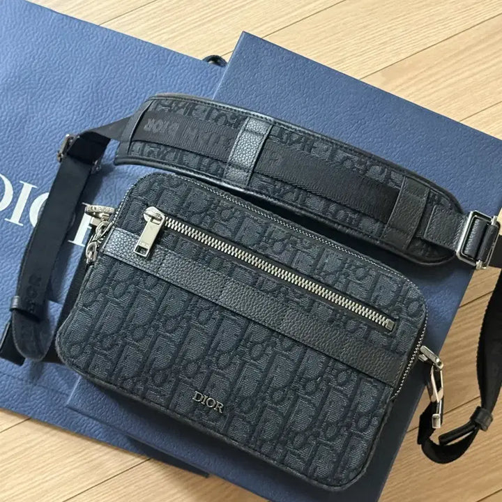 [BUNJANG] Dior Oblique Strap Bag / 디올