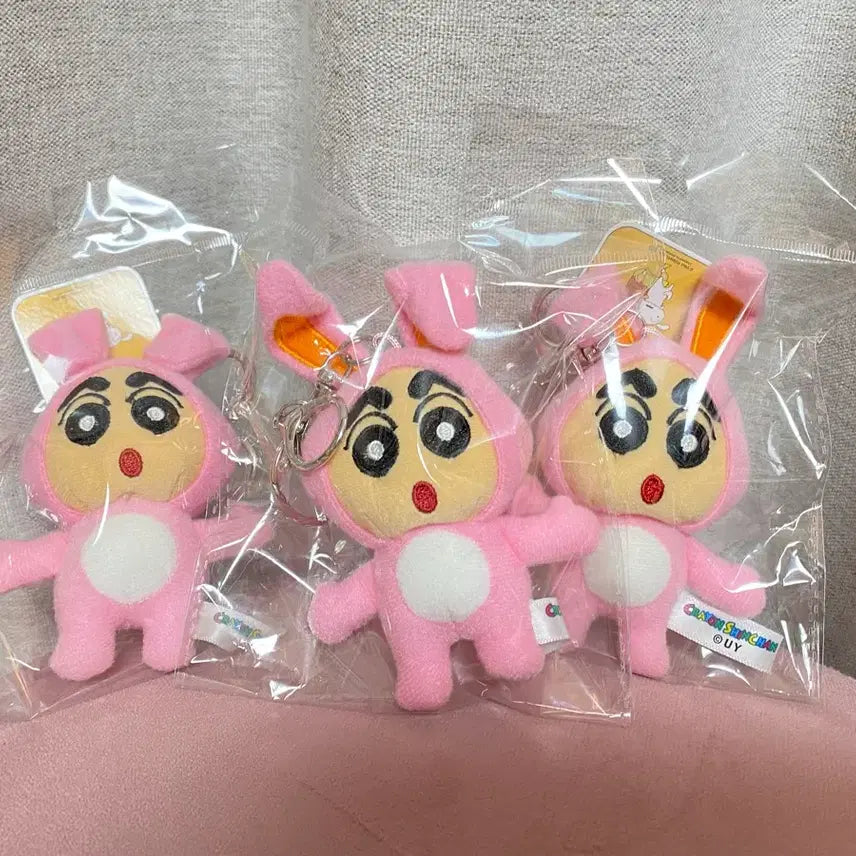 [BUNJANG] Crayon Shin-chan Rabbit Costume Doll Keyring / 짱구 토끼 코스튬 인형 키링 양도 [ 개별가 ]