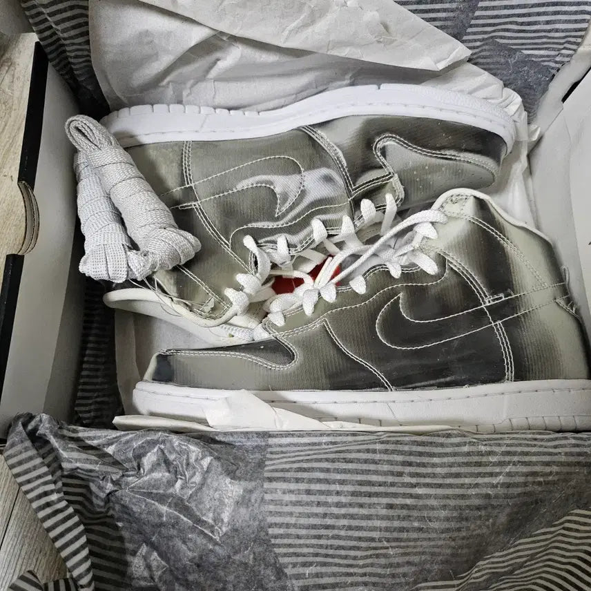 [BUNJANG] Nike Clot Dunk High Flux Sneakers / 나이키(NIKE) X 클랏(CLOT) 덩크 하이 플럭스 (255)