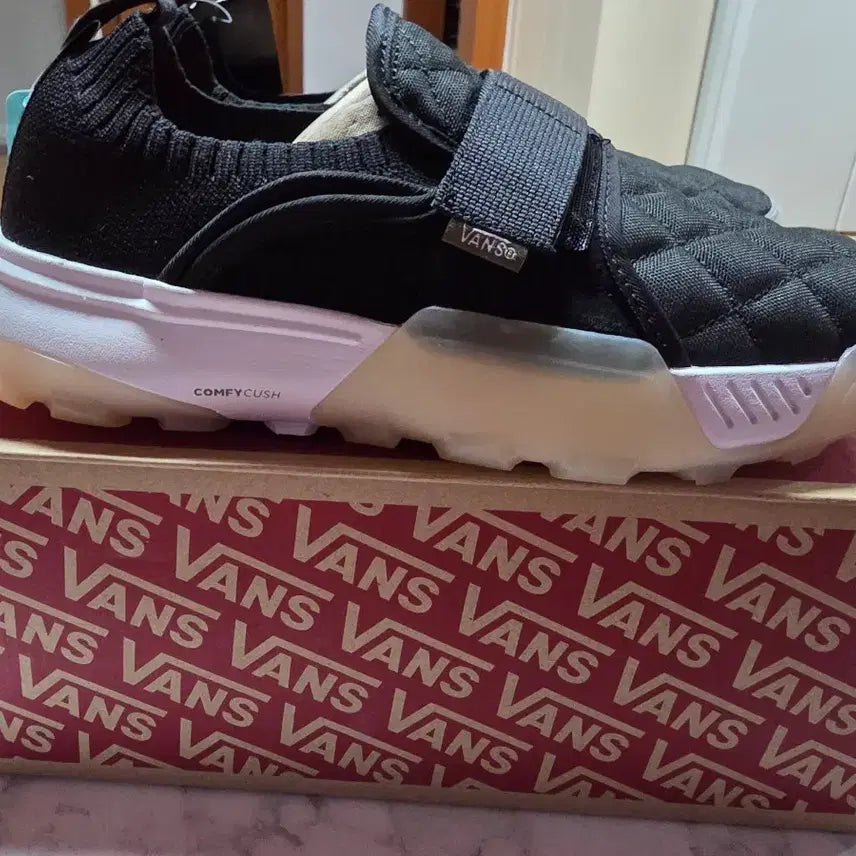 [BUNJANG] Vans Coast Cc Slip-On (Size 270) / 반스 Coast Cc 슬립온 270사이즈