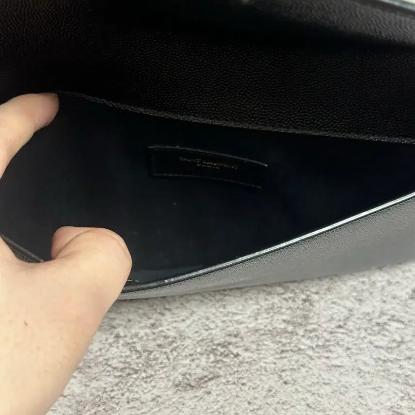 [BUNJANG] Yves Saint Laurent Uptown Clutch Black / [풀구성] 입생로랑 업타운 클러치 블랙