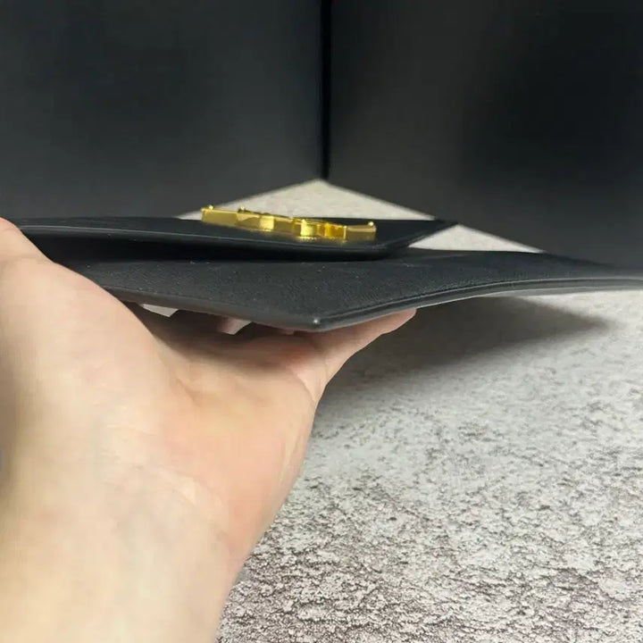 [BUNJANG] Yves Saint Laurent Uptown Clutch Black / [풀구성] 입생로랑 업타운 클러치 블랙