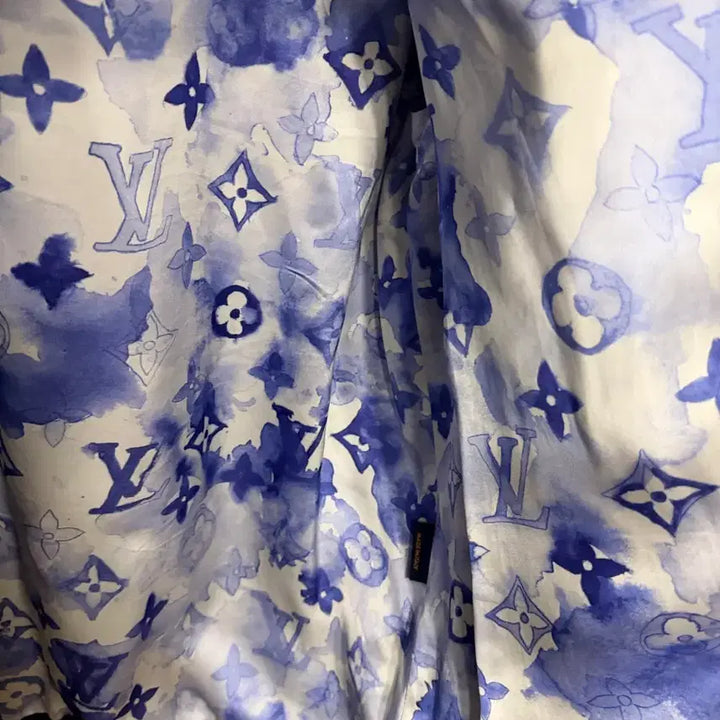 [BUNJANG] Louis Vuitton Watercolor Jumper Jacket Windbreaker (Size 54) / (54) 루이비통 황금사이즈 워터컬러 점퍼 자켓 후드 윈드브레이커 새상품