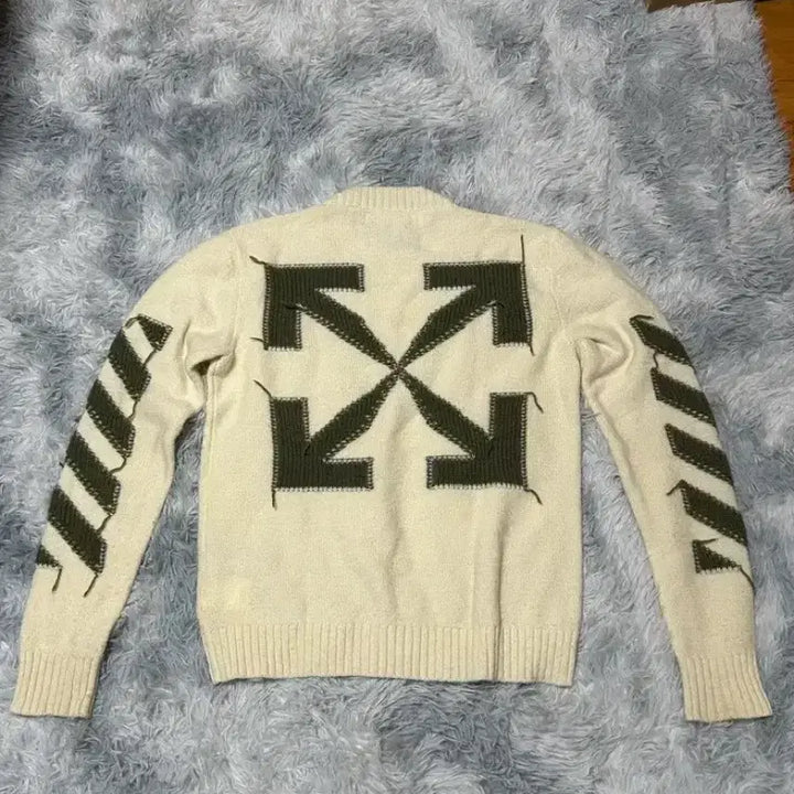 [BUNJANG] Off-White Reverse Arrow Knit Sweater / (M) 오프화이트 애로우 니트 화이트