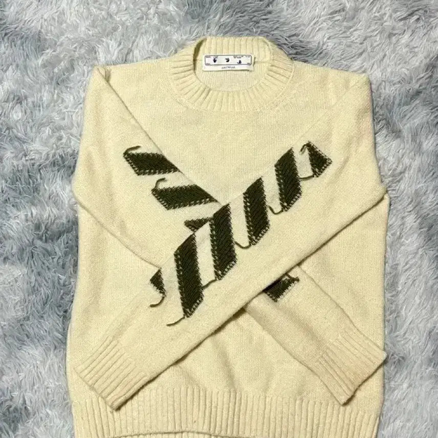 [BUNJANG] Off-White Reverse Arrow Knit Sweater / (M) 오프화이트 애로우 니트 화이트