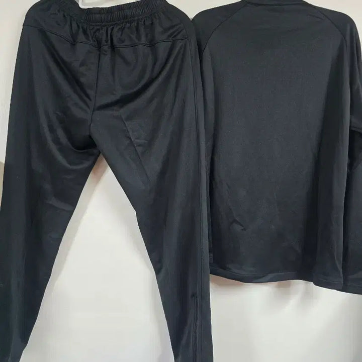 [BUNJANG] Hummel Training Set L Polyester/Spandex / Hummel 험멜 트레이닝 세트 상하의 새상품