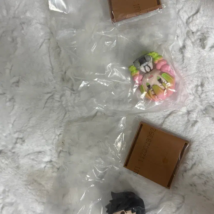 [BUNJANG] Demon Slayer Giyu &amp; Mitsuri Figure Bundle Set / 귀칼 초코노코 기유 미츠리 일괄판매