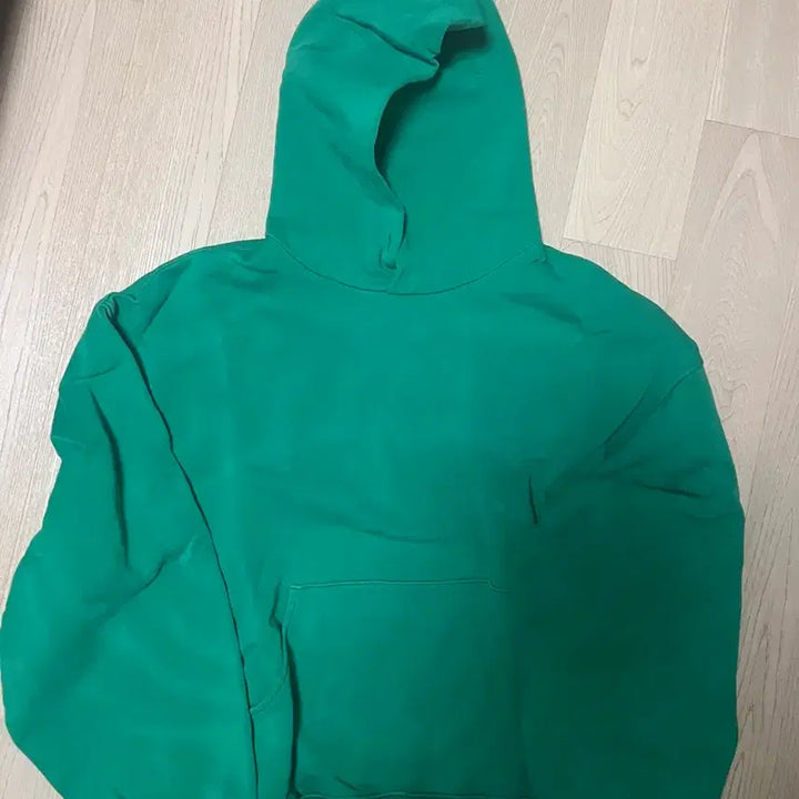 [BUNJANG] LE SSERAFIM Daisy Green Hoodie / (L)ERL 데이지 그린 후드