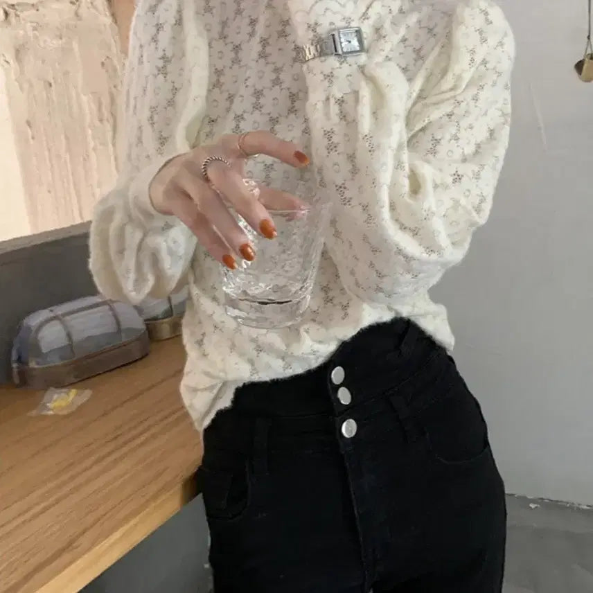 [SOLD OUT] <상의>봄신상/레이스 블라우스/시스루블라우스/ 퍼프 긴팔/새상품