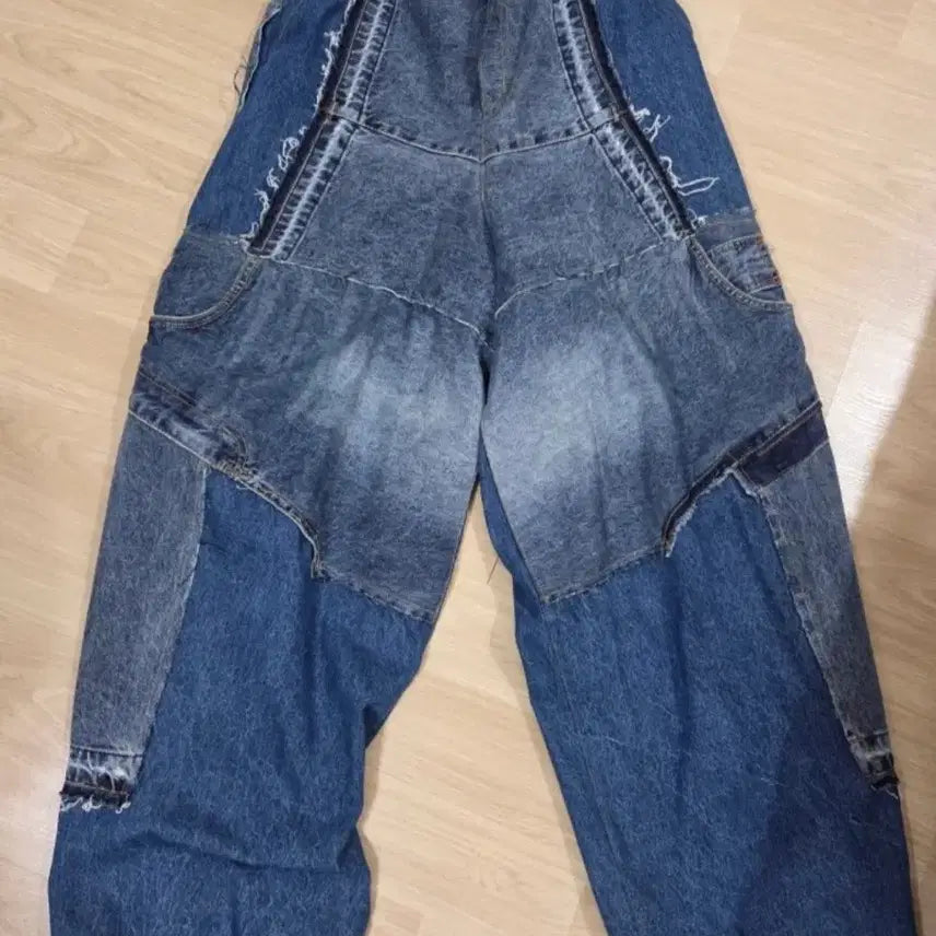 [BUNJANG] Surgery Remake Denim Wide Balloon Pants S Size / 써저리 SURGERY 리메이크 팬츠 S 사이즈 팝니다.