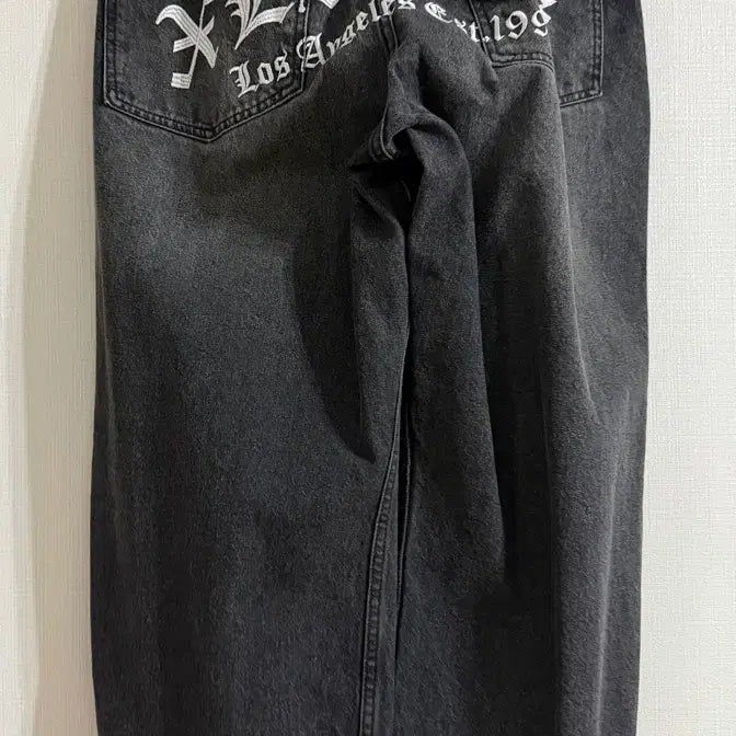 [BUNJANG] XLARGE Denim Pants (32) / 엑스라지 데님 팬츠 32