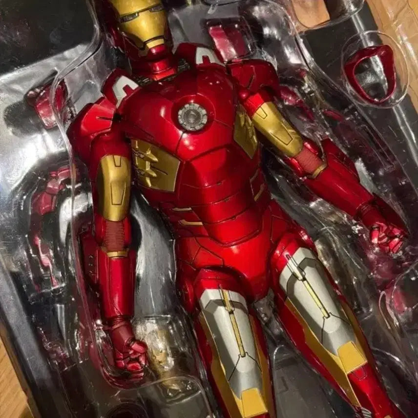 [BUNJANG] Hot Toys Avengers Iron Man Mark 7 Action Figure / 핫토이 어벤져스 아이언맨 마크7판매합니다