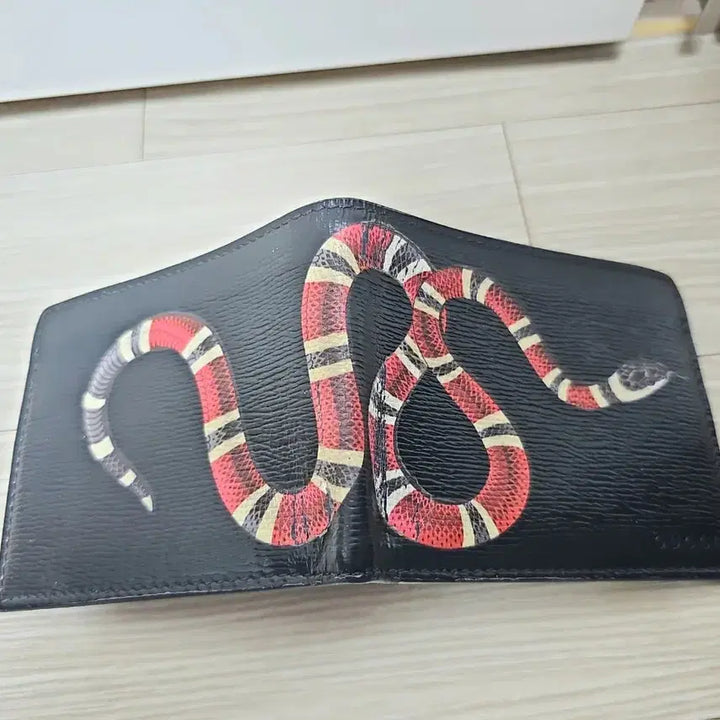[BUNJANG] Gucci Kingsnake Wallet / 구찌 정품 킹스네이크 반지갑 팝니다