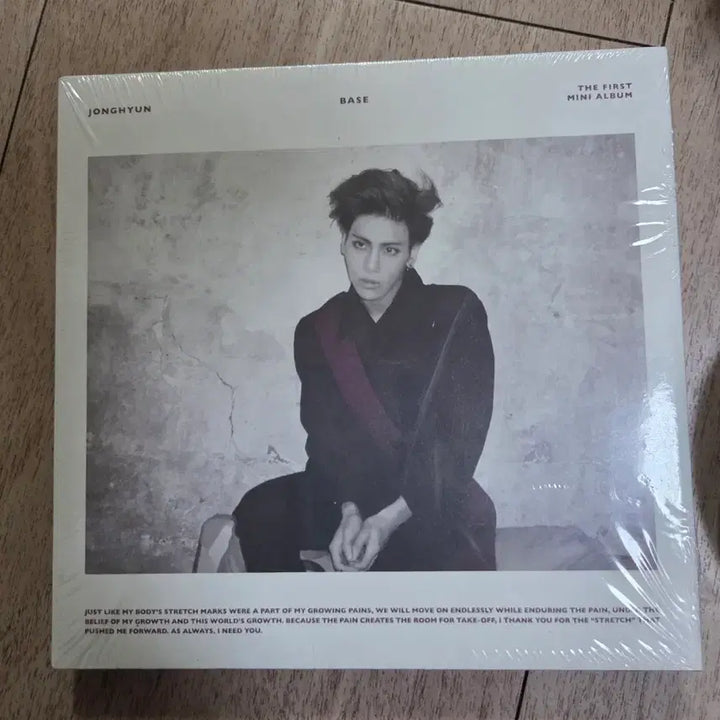 [BUNJANG] Jonghyun Base Wine Sealed / 종현 베이스 와인 미개봉