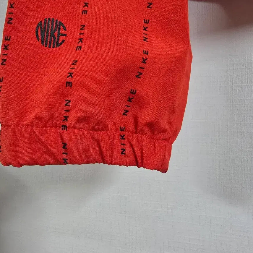 [BUNJANG] Nike Women's Running Windbreaker L / 나이키 여성 러닝 바람막이 L사이즈