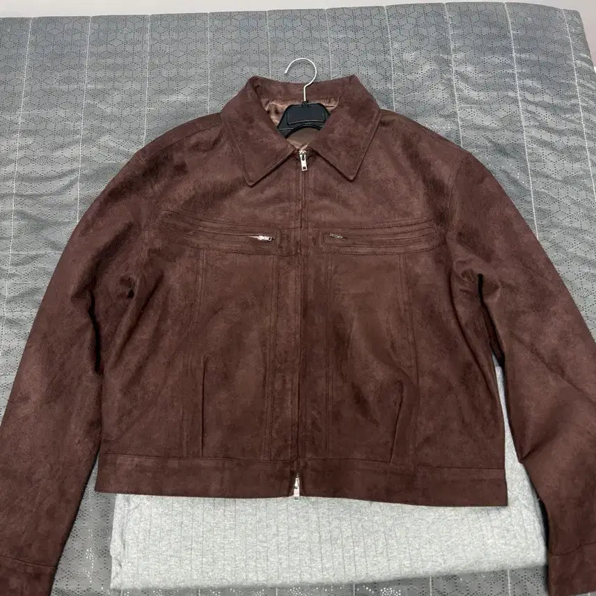 [SOLD OUT] (새상품)크롭 스웨이드 브라운 자켓