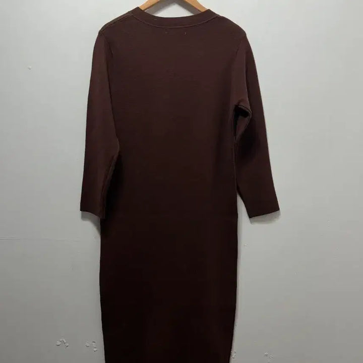 [BUNJANG] V-neck Long Knit Dress Brown / 브이넥 니트 롱 원피스 니트 원피스 브라운