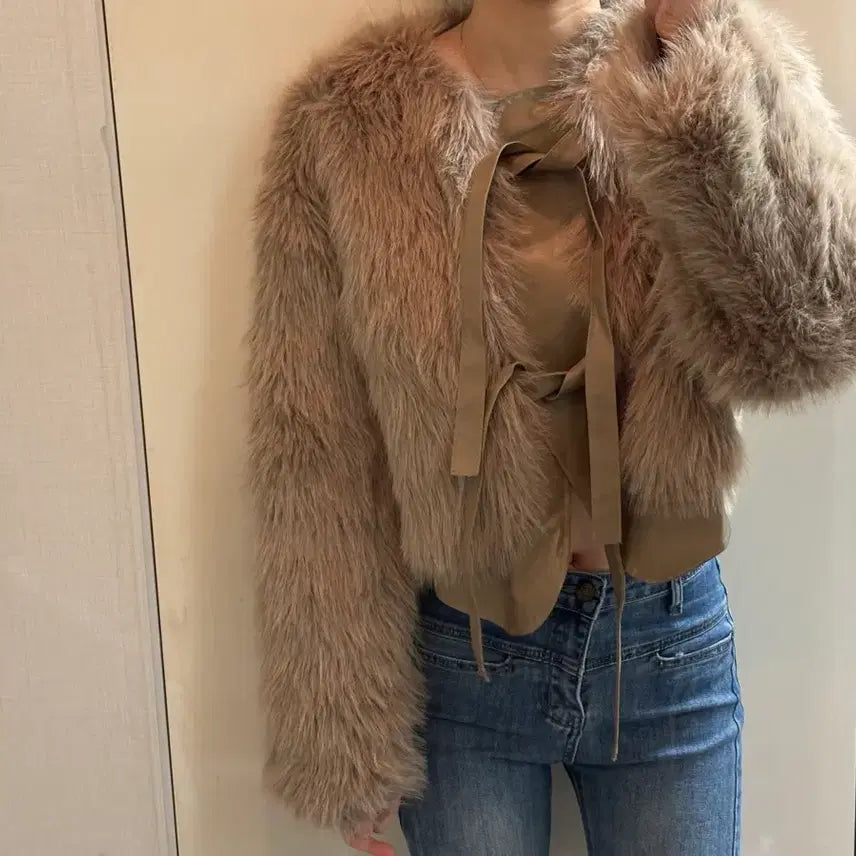 [BUNJANG] Ablly Brown Short Fur Jacket / 브라운 숏 노카라 크롭 누빔 퍼자켓 리본 에이블리
