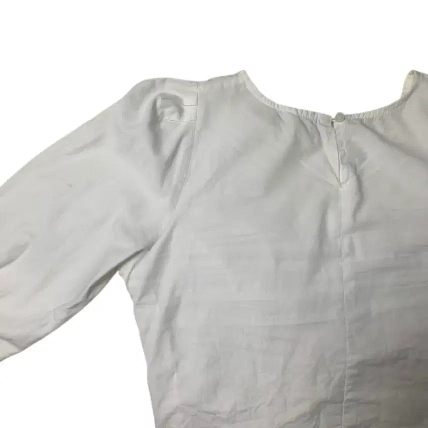 [BUNJANG] Shirred Crop Blouse / 셔링 크롭 블라우스 (가격 제안)