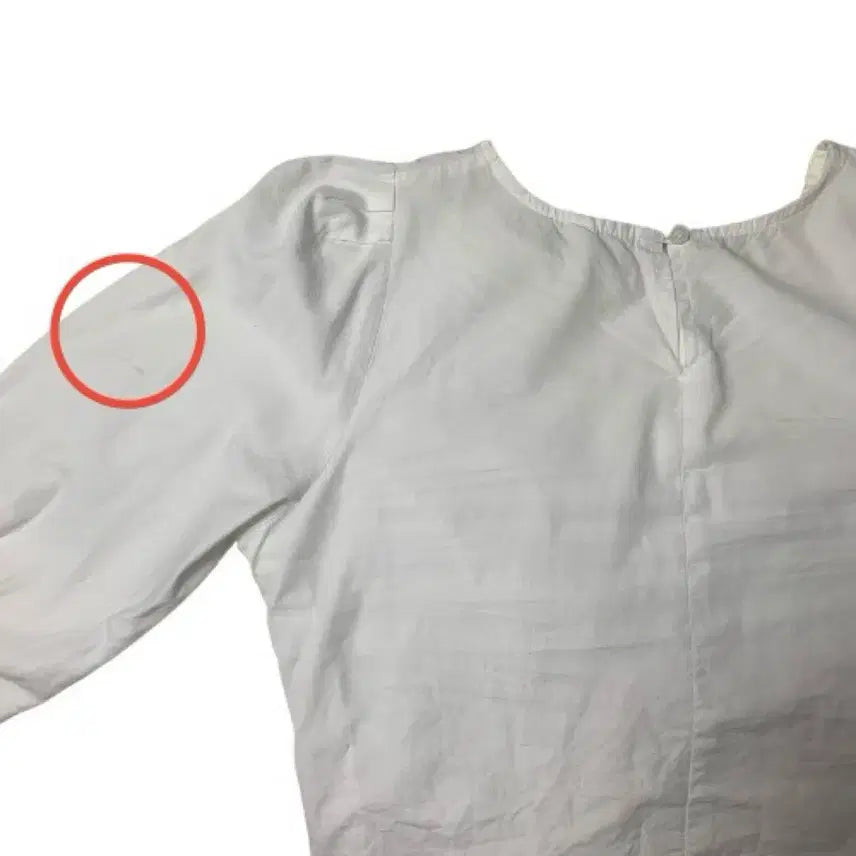 [BUNJANG] Shirred Crop Blouse / 셔링 크롭 블라우스 (가격 제안)