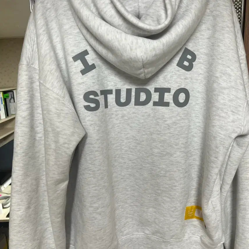 [BUNJANG] IAB Studio Hoodie Light Gray / 아이앱 스튜디오 후드 라이트 그레이