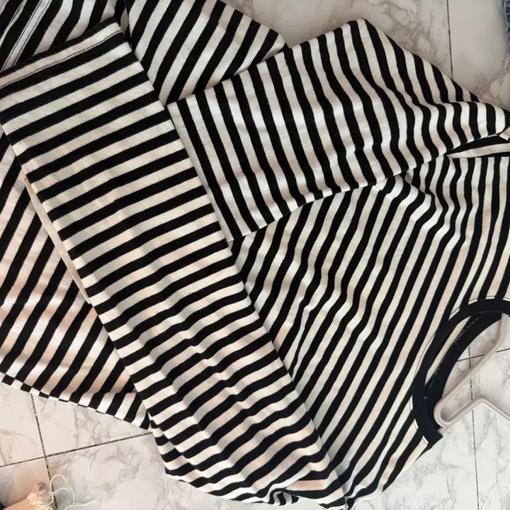 [BUNJANG] Woman's Clothes - Tops / 옷장정리 여자상의판매