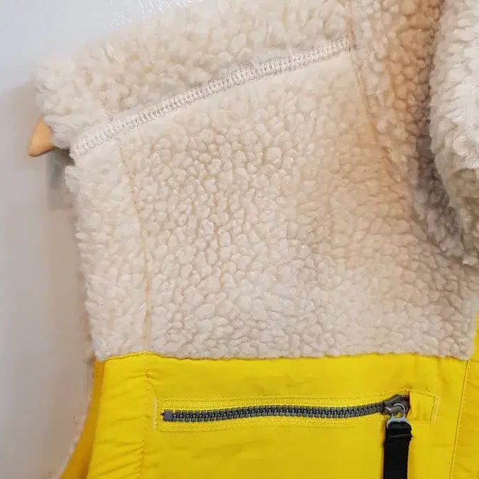 [BUNJANG] North Face Fleece Vest (Size 100) / 노스페이스 뽀글이 조끼 100사이즈