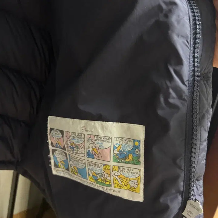 [BUNJANG] 몽클레어 네이비 패딩 클루니 5사이즈 급매 / 몽클레어 네이비 패딩 클루니 5사이즈 급매