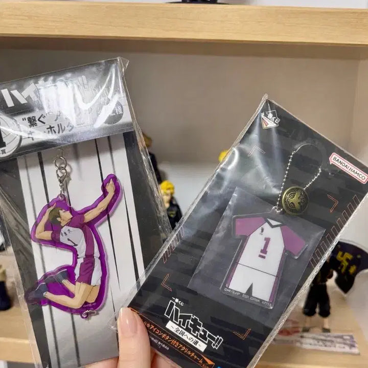 [SOLD OUT] 하이큐 우시지마 아크릴 키링 2종 일괄판매