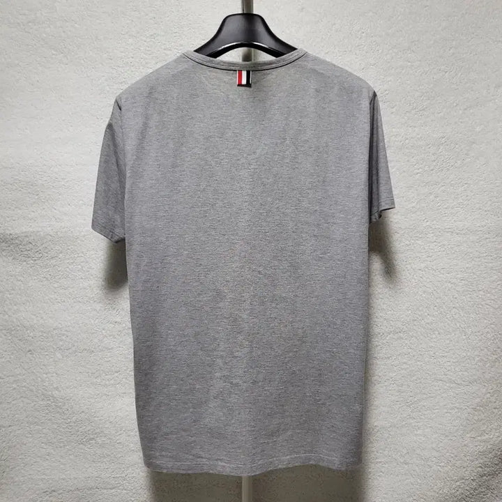 [BUNJANG] [정품] 4 / 톰브라운 포켓 반팔티 / [정품] 4 / 톰브라운 포켓 반팔티