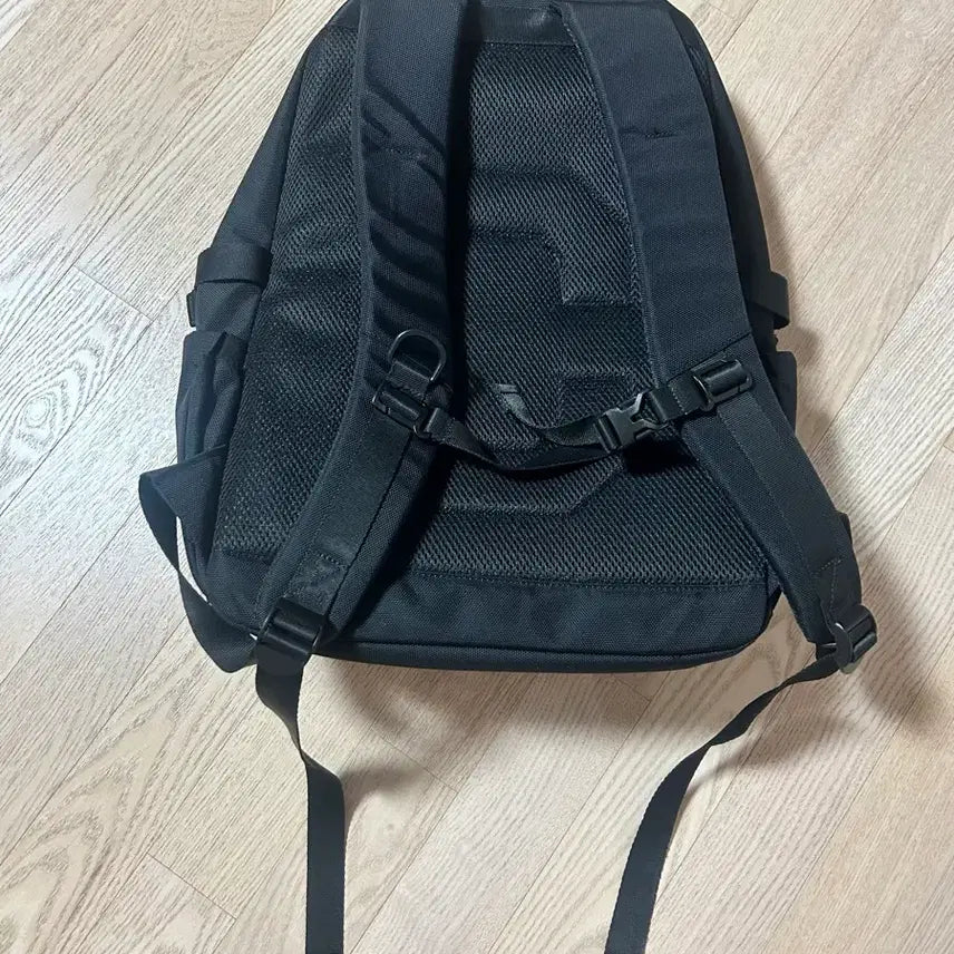 [BUNJANG] Covernat College Backpack Black 31L / 커버낫 컬리지 백팩 블랙 31L
