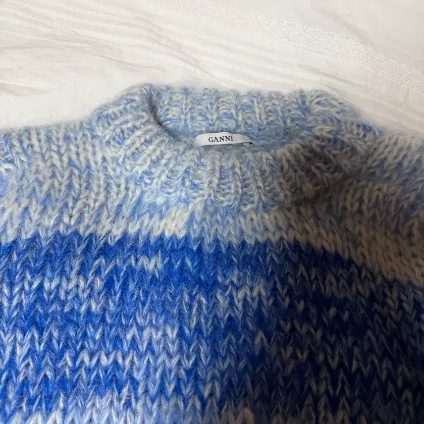 [BUNJANG] GANNI Alpaca Blue Mohair Stripe Knit Sweater / GANNI 가니 알파카 블루 모헤어 스트라이프 니트